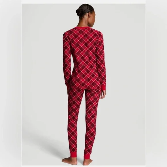 Victoria's Secret Red Plaid Thermal Pajama Set - Picture 2 of 4